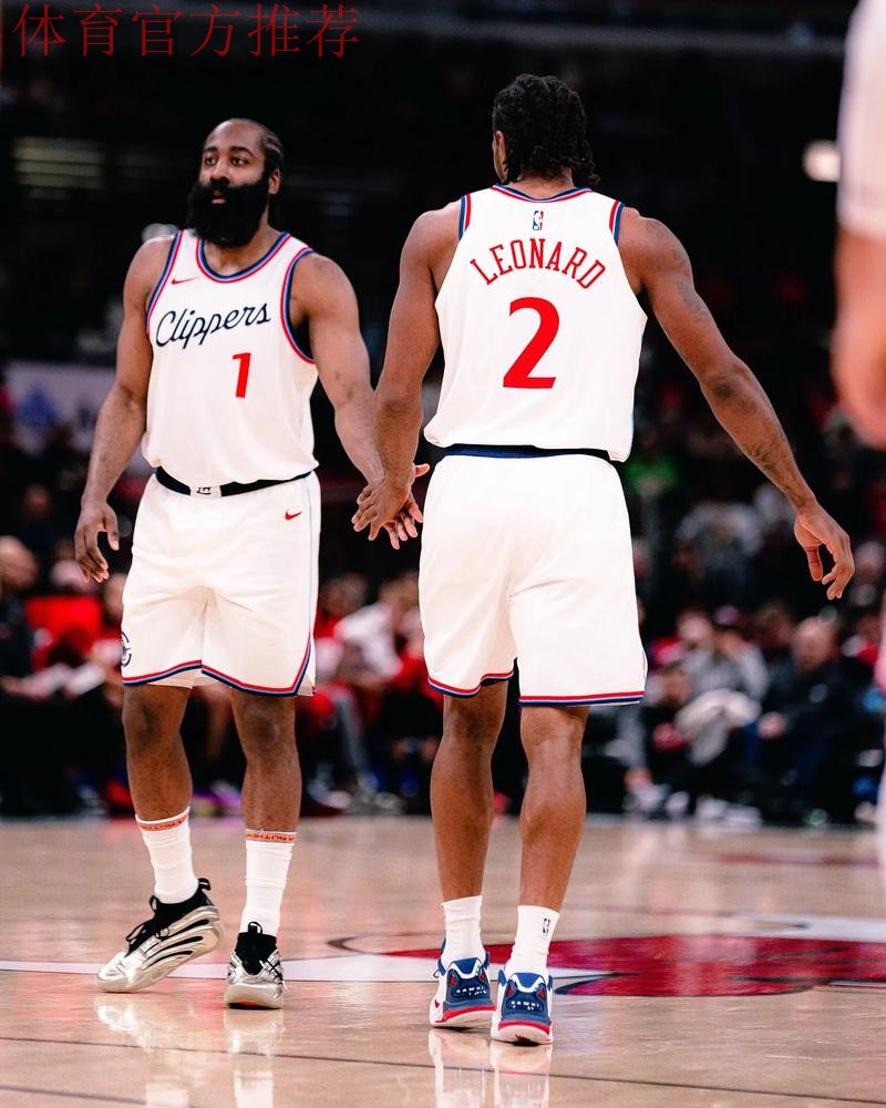 快船惜败森林狼，哈登独砍34分撑场，伦纳德下半场失常，其余球员表现低迷